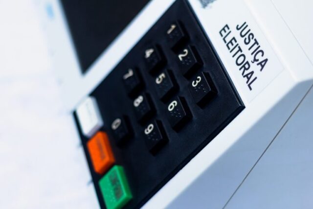 voto-em-transito-eleicoes-2026 Voto em trânsito permite votar fora do domicílio eleitoral nas Eleições 2026