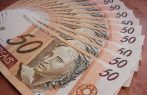 Receita Federal libera consulta ao 4º lote de restituição do IRPF 2026