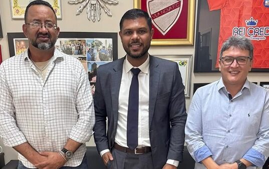 Eleições 2026: Romário Policarpo recebe apoio de dois vereadores de Trindade