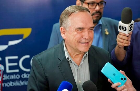 Prefeito Mabel anuncia investimento de R$ 500 milhões na saúde de Goiânia