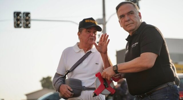 Prefeito Mabel libera primeira pista lateral do viaduto da Leste-Oeste