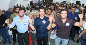 “Conte comigo, Aparecida”, declara Felipe Mabel durante inauguração de escritório político