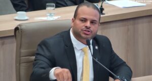 Aliado de Wilder Morais e Gustavo Gayer elogia modelo de gestão Vilela