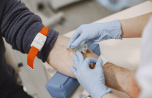 Ministério da Saúde muda regra e permite doação de sangue após os 70 anos Doadores regulares poderão continuar contribuindo após os 70 anos