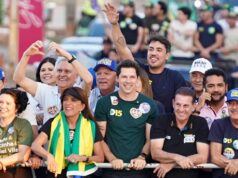 Caiado, Daniel, Gracinha e Vanderlan durante ato de campanha em Senador Canedo