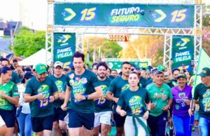 Corrida de rua em apoio a Daniel Vilela reúne 700 participantes em Goiânia Daniel e a primeira-dama Iara Vilela participaram da corrida neste sábado