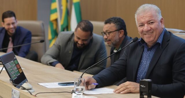 Gilsao-ganha-apoio-de-mais-4-vereadores-e-mostra-forca-contra-possiveis-adversarios-na-Camara Gilsão Meu Povo demonstrou força para a reeleição ao receber apoio público de 14 vereadores