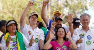 Daniel Vilela oscilou numericamente de 43,9% para 44,6% no comparativo com o último levantamento do Goiás Pesquisas