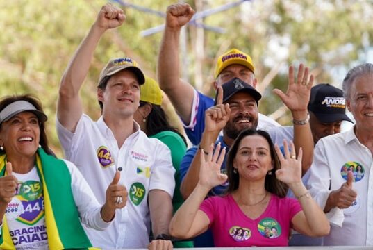 Daniel Vilela oscilou numericamente de 43,9% para 44,6% no comparativo com o último levantamento do Goiás Pesquisas