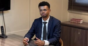 Márcio Silva analisa suspensão de julgamento no STF e possíveis reflexos nas eleições Márcio Silva ressalta que o pedido de vista não representa decisão favorável ou contrária aos ministros citados