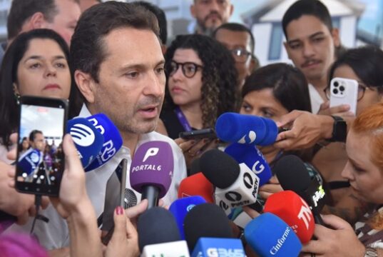 Prefeito Vilela destacou a importância do certame para o funcionalismo da Educação municipal