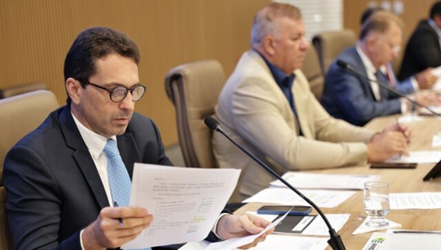 Prefeito-Vilela-envia-projeto-a-Camara-que-propoe-reducao-do-ITBI-para-1,5% Prefeito Leandro Vilela anunciou ainda que publicará, nesta semana, o decreto do Refis