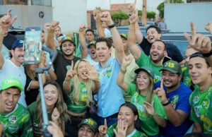 Quatro institutos de pesquisa colocam Daniel Vilela com 50% ou mais dos votos válidos Daniel Vilela aparece em todas as quatro pesquisas com mais de 40% de intenções de voto no cenário estimulado