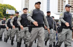 Mais de 1,7 mil policiais militares foram promovidos por critérios de antiguidade, merecimento e atos de bravura; outros 227 oficiais foram promovidos em julho