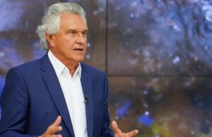 Caiado ganha apoio de lideranças do MDB em seis estados na corrida presidencial Ronaldo Caiado recebe apoio de lideranças do MDB de seis estados na corrida à Presidência da República.