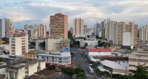Câmara aprova Morar no Centro com isenção de impostos por até 10 anos Câmara de Goiânia aprova o Programa Morar no Centro, com incentivos fiscais para construção, recuperação e ocupação de imóveis na Região Central.