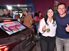 Felipe Mabel inaugura escritório em Senador Canedo e reforça dobradinha com Salma da Pestalozzi Felipe Mabel e Salma da Pestalozzi inauguram escritório político em Senador Canedo ao lado de apoiadores.