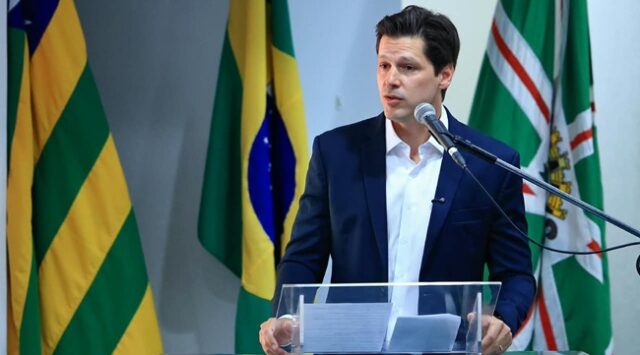 goias-amplia-vigilancia-daniel-vilela-leva-ia-contra-o-crime-para-194 cidades Daniel Vilela destacou que a expansão permitirá ampliar a capacidade da plataforma, que integra Polícia Militar, Polícia Civil, Corpo de Bombeiros e Polícia Técnico-Científica