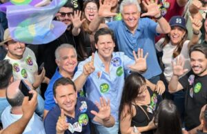Leandro Vilela reúne aliados em ato por Daniel, Gracinha, Mendanha e José Nelto O evento liderado por Leandro Vilela será realizado no Comitê do 15, em Aparecida de Goiânia