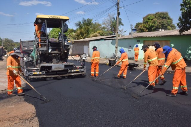 Recapeamento será realizado em ruas de diferentes bairros de Aparecida de Goiânia nesta semana Recapeamento será realizado em ruas de diferentes bairros de Aparecida de Goiânia nesta semana