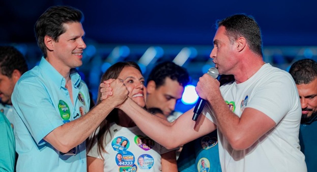 Vice-prefeito do PL amplia dissidência, deixa Wilder de lado e apoia Daniel Vilela Vice-prefeito de Morrinhos, Tiago Mendonça, declara apoio a Daniel Vilela apesar da candidatura de Wilder Morais pelo PL.