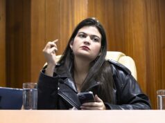 Aava tem 7ª maior votação de Goiás, supera 11 eleitos, mas fica sem mandato Aava Santiago concentrou cerca de 77% da votação do PSB para deputado federal