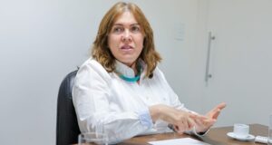 Fátima Gavioli é nomeada secretária da Educação, função que havia ocupado de janeiro de 2019 a março de 2026