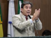 A ação de Mabel cita declarações feitas por Clécio Alves em entrevista à Rádio Sucesso, em dezembro de 2025