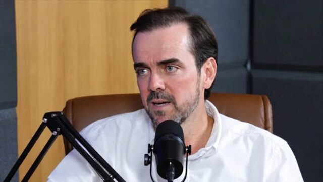 Gustavo Mendanha vence apenas em Aparecida e fica em 5º em Goiânia e 6º em Anápolis Em Aparecida, Gustavo Mendanha conquistou 101.196 votos, o que representa 22,21% dos votos válidos