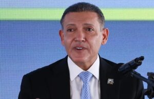 Indicado por Jair Bolsonaro, Nunes Marques parabeniza Lula pela reeleição Presidente do Tribunal Superior Eleitoral, ministro Nunes Marques