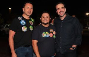 Leandro Vilela reforça palanque de José Nelto, Panda, Mendanha, Gracinha, Daniel e Caiado Vilela, Panda e Mendanha durante ato de campanha em Aparecida de Goiânia