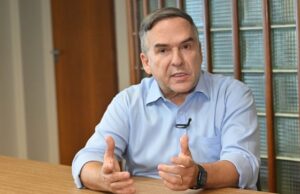 Segundo o prefeito Mabel, diversas propostas de interesse da população estão paradas na CCJ