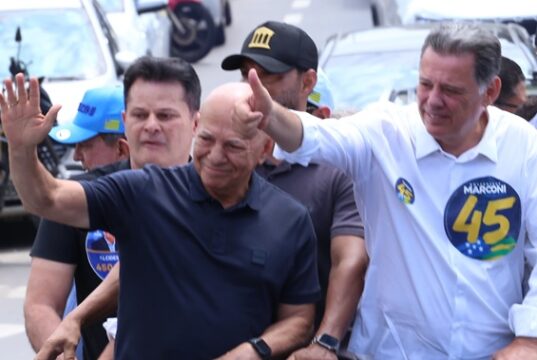 Marconi Perillo tinha Professor Alcides como principal nome na chapa de deputado federal