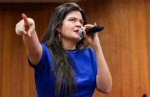 Com a decisão liminar, Aava Santiago participa da eleição da Mesa Diretora, neste sábado