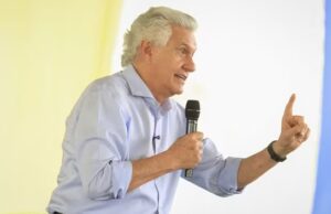 Virada de Lula reacende fala de Caiado sobre Flávio ser o “peru de Natal” Caiado avaliou que o PT teria interesse em manter Flávio competitivo para enfrentá-lo no segundo turno