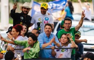 Wilder Morais durante ato de campanha neste sábado