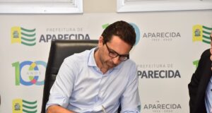 Acelera Aparecida: Prefeitura propõe incentivos para atrair empresas e gerar empregos Programa Acelera Aparecida prevê incentivos para atrair empresas e gerar empregos