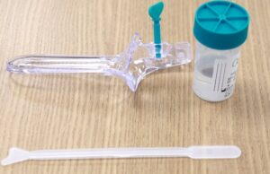 Câncer do colo do útero: novo teste de detecção precoce está disponível em 26 estados pelo SUS Novo teste DNA-HPV amplia o rastreamento e a detecção precoce do câncer do colo do útero pelo SUS